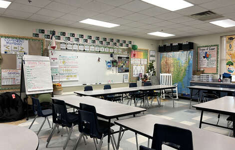 Gray Elementary School Classroom Standard in Mesquite