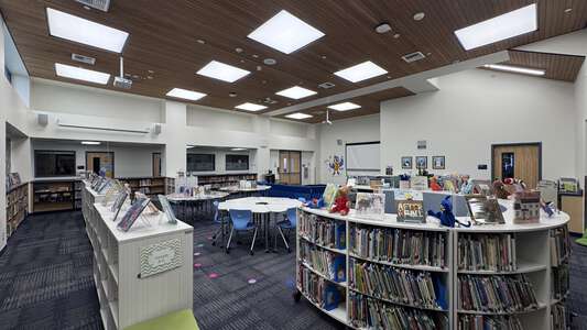 Brywood Elementary School Library in Irvine
