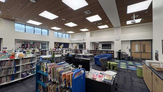 Brywood Elementary School Library in Irvine