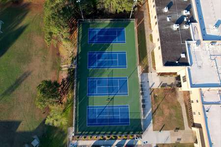 Suwanee Tennis Courts