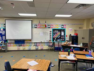 Friendship Elementary School Classroom Standard in Fort Worth
