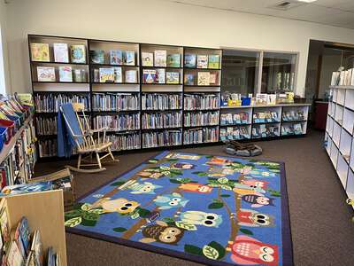 Glenshire Elementary School Library in Truckee
