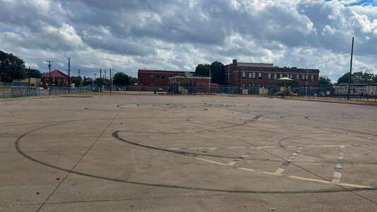Lida Hooe Elementary School Parking Lot - Field in Dallas
