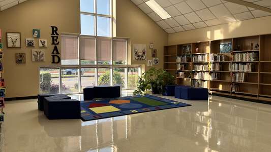 Caraway Elementary School Library in Houston