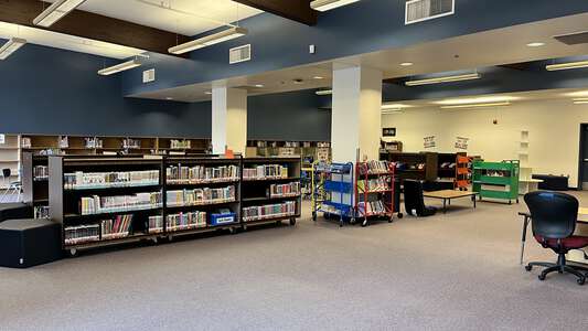 Beaver Acres Elementary School Library in Beaverton 4