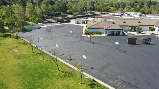 Alderwood Elementary School Outdoor Basketball Courts in Irvine