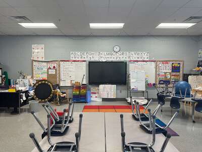 Adrian Burnett Elementary School Classroom Standard in Knoxville