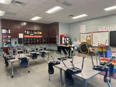 Adrian Burnett Elementary School Classroom Standard in Knoxville