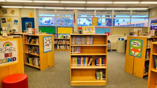 Corona Elementary School Library in Ontario