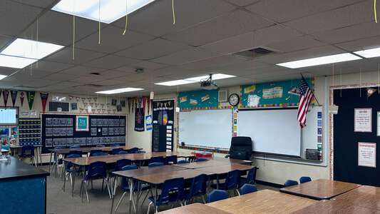 Niguel Hills Middle School Classroom Standard in Laguna Niguel