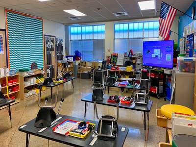 Padrón Elementary School Classroom Standard in Austin