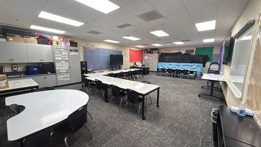 Triple Crown Elementary School Classroom Standard in Perris 2