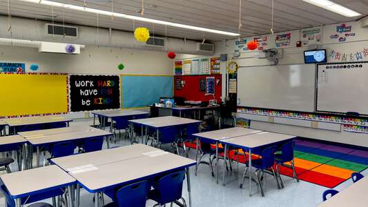 Big Springs Elementary School Classroom Standard in Simi Valley
