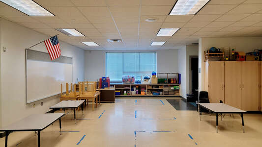 Laurenzo Early Childhood CTR Classroom Standard in Houston