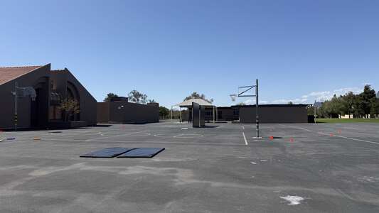 Westpark Elementary School Outdoor Basketball Courts in Irvine