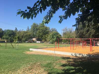 C.E. Dingle Elementary School Field - Practice in Woodland
