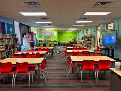 MH Moore Elementary School Library in Fort Worth