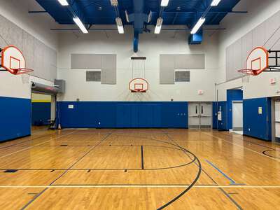 Leslie Middle School Gym - Aux Back in Salem