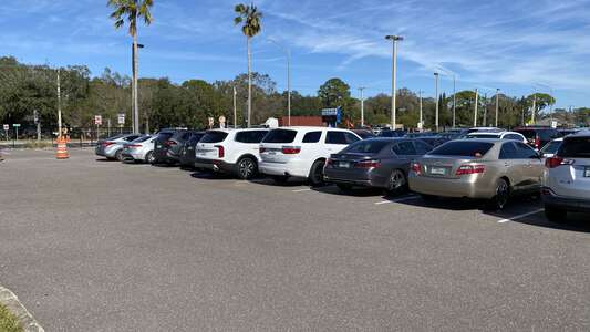 Ruskin Elementary School (3841) Parking Lot in Ruskin