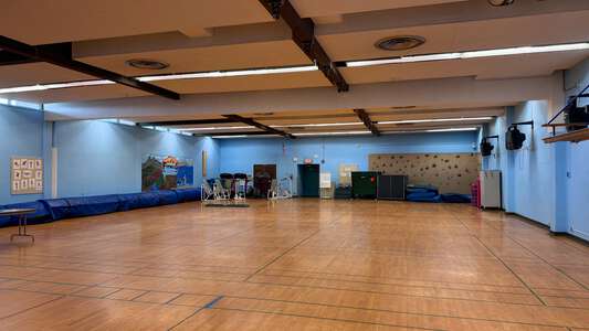 Whiteaker Middle School Wrestling Room in Keizer