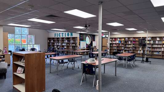 Stehlik Elementary School Library in Houston