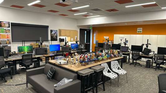 Freestyle Academy Room 03 - Animation in Mountain View 3