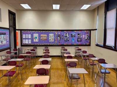 Marshall - John Marshall Metropolitan High School Classroom Standard in Chicago 2