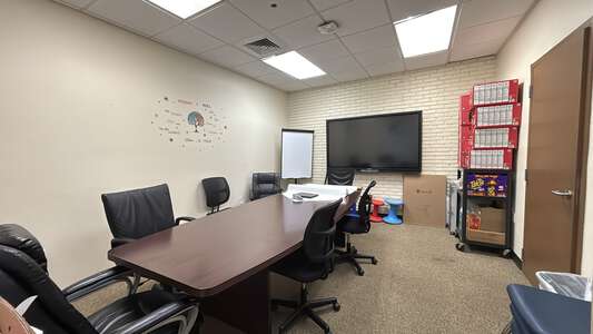Bridgedale Elementary School Conference Room in Metairie 2
