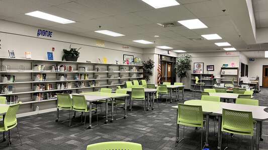 Richards Middle School Media Center in Lawrenceville 2