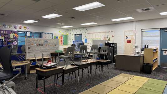 University Park Elementary School Classroom Standard in Irvine