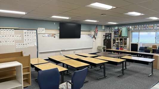 Amesti Elementary School Classroom Standard in Watsonville 3