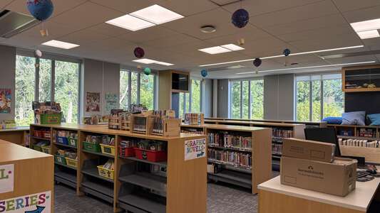 Wildwood Elementary School Library in Federal Way