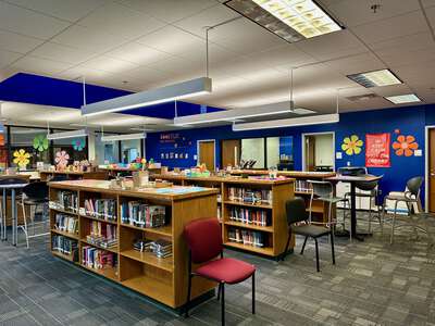 New Tech High School at BF Darrell Library in Dallas 4