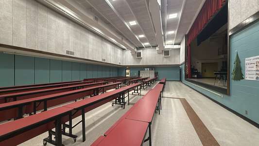 Del City Elementary School Cafeteria in Del City 4