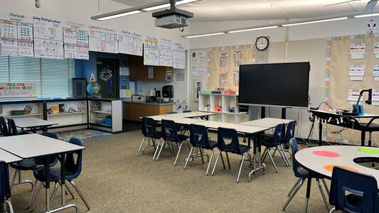 Burbank Elementary School Classroom Standard in San Diego