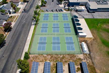 Hillside Middle School Tennis Courts in Simi Valley