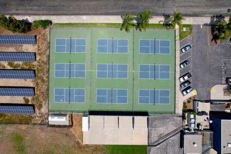 Hillside Middle School Tennis Courts in Simi Valley