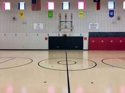 Elizabeth Smith Elementary School Gym in Mansfield