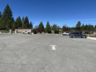 Glenshire Elementary School Parking Lot in Truckee