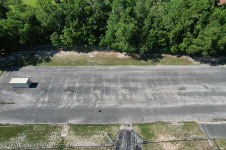 Westside Middle School Tennis Courts (3 hr min) in Jacksonville
