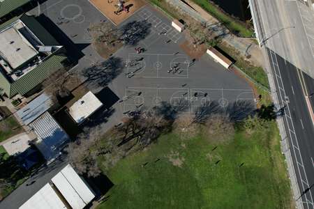 Creekside Elementary School Outdoor Basketball Courts in Stockton