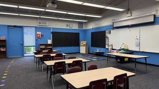 Calusa Elementary School Classroom Standard in New Port Richey