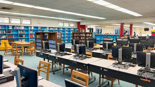 Broadmoor Senior High School Library in Baton Rouge