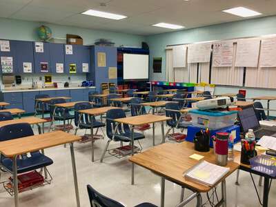 Maniscalco K-8 (2771) Classroom Standard in Lutz