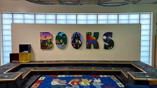 Jackson Elementary School Library in Wichita 4