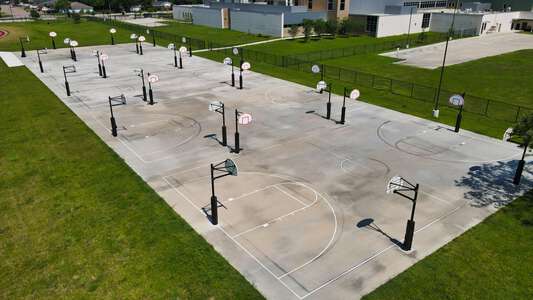 Lawson Middle School Outdoor Basketball Courts in Houston