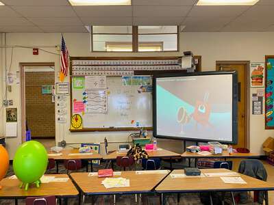 Mission Avenue STEM Magnet School Classroom Standard in Albuquerque