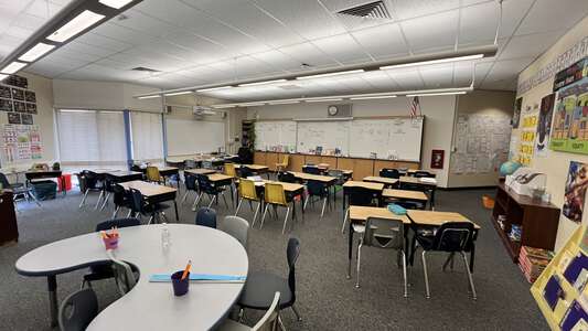 Schilling Elementary Classroom Standard in Newark