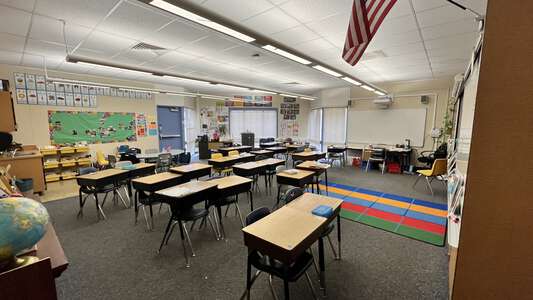 Schilling Elementary Classroom Standard in Newark