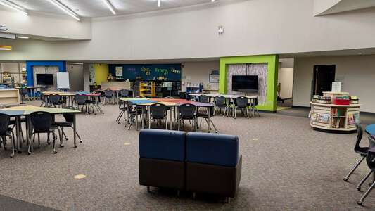 Shady Hills Elementary School Library in Spring Hill